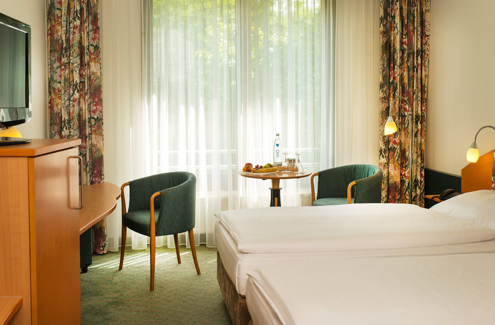 מוך Trans World Hotel Kranichhoehe מראה חיצוני תמונה