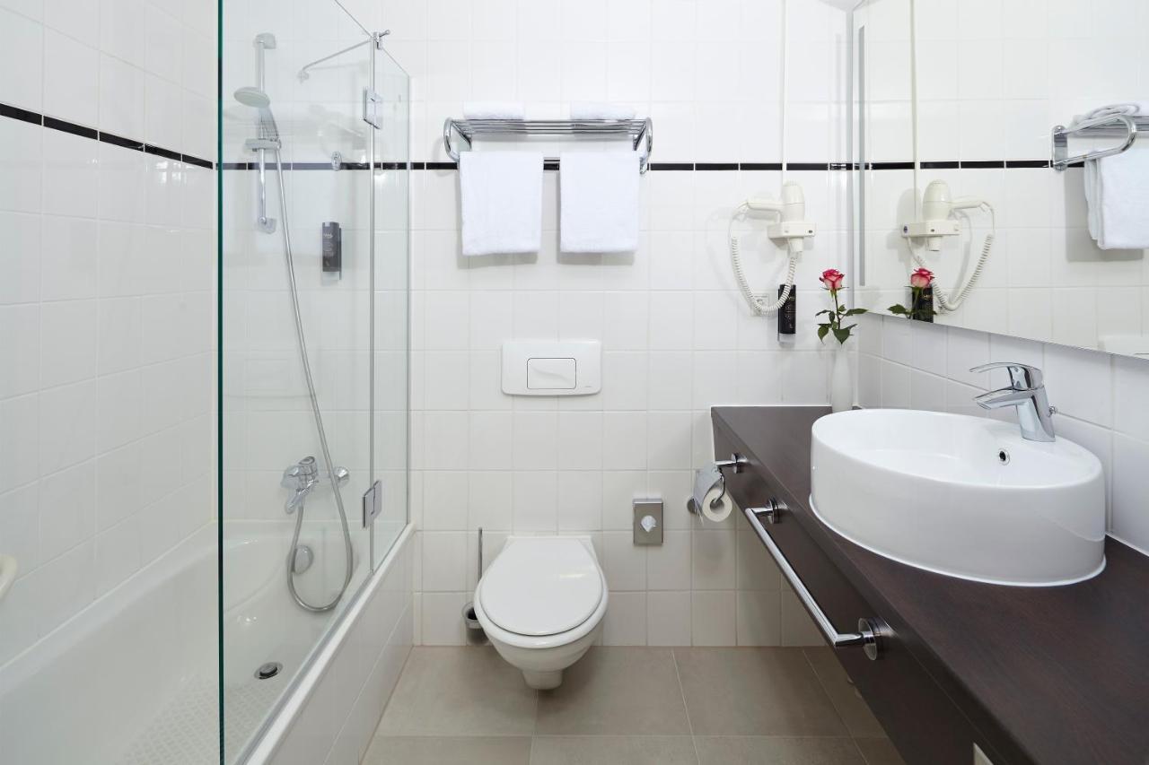 מוך Trans World Hotel Kranichhoehe מראה חיצוני תמונה